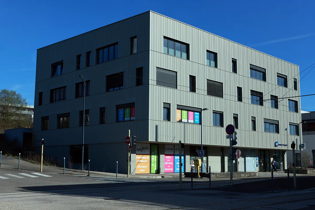 batiment de consultation - Centre de Chirurgie Orale de Besan&ccedil;on